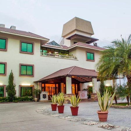 Jalsa Hotel & Banquets,Индор Екстериор снимка
